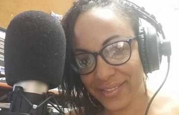 Hélène Ozier-lafontaine la voix de radio actif Martinique.