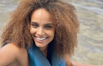 Alicia Aylies